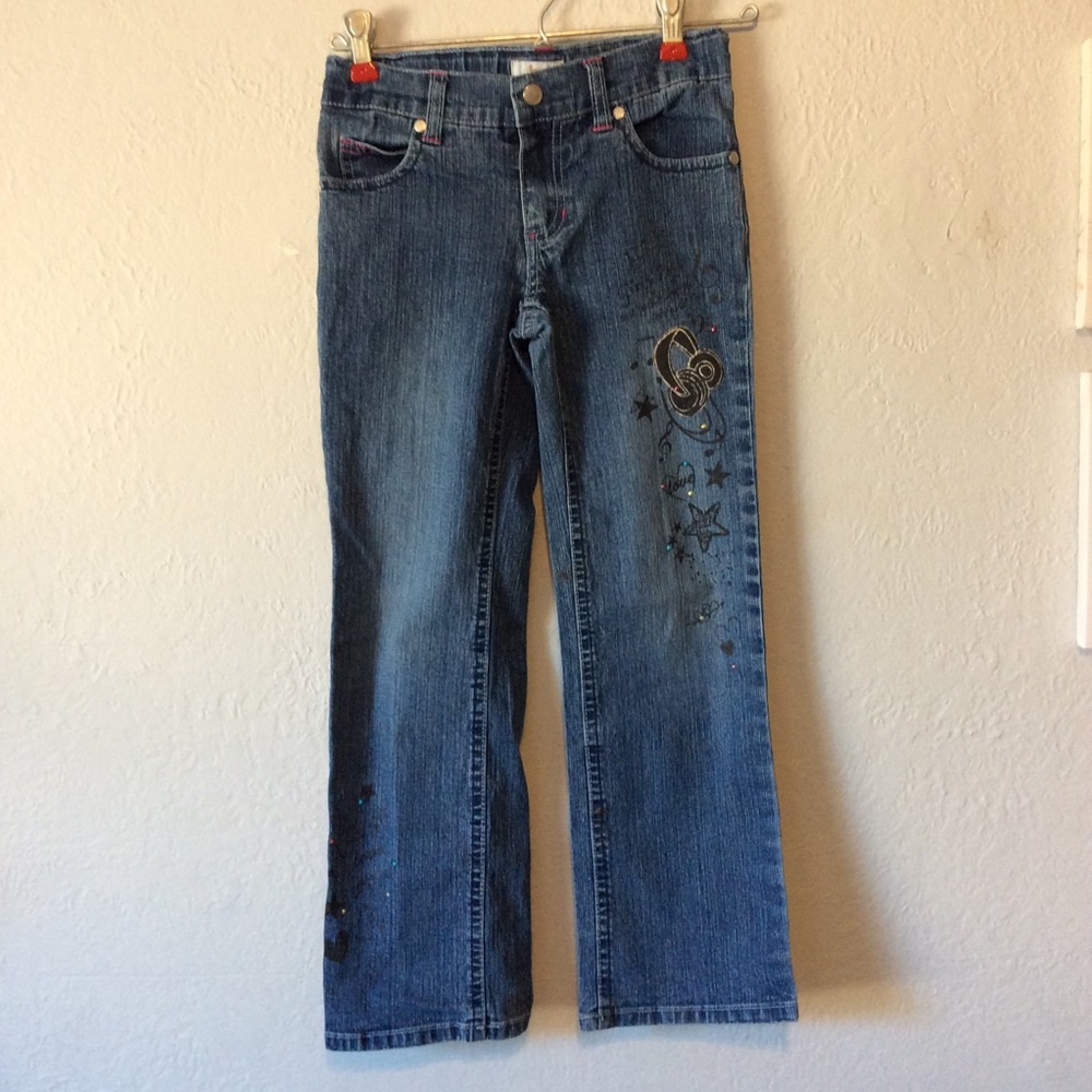 Circo  Girls Blue Jeans, graphics on pant legs. 7